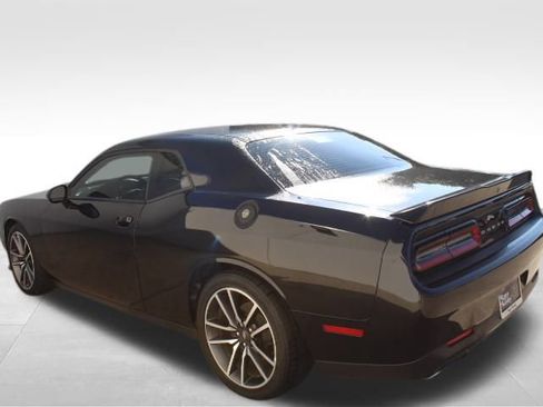 Used 2020 Dodge Challenger R/T w/ Plus Package image 6