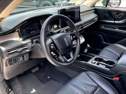 Used 2024 Lincoln Corsair Reserve w/ Equipment Group 201A AWD/4WD image 17