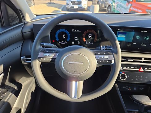 New 2026 Hyundai Tucson SEL image 9