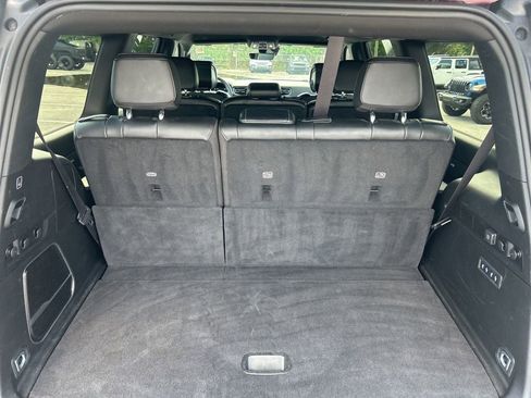 Used 2023 Jeep Wagoneer Series III w/ Preferred Equipment Group image 30