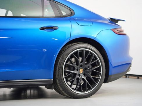 Used 2019 Porsche Panamera 4 Executive w/ Premium Package Plus image 59