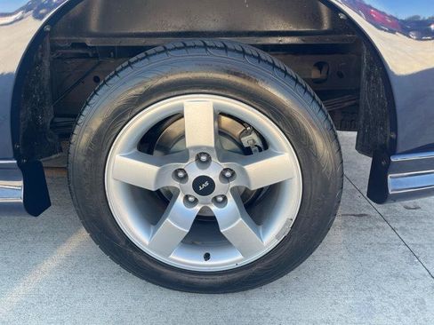 Used 2002 Ford F150 Lightning RWD image 26