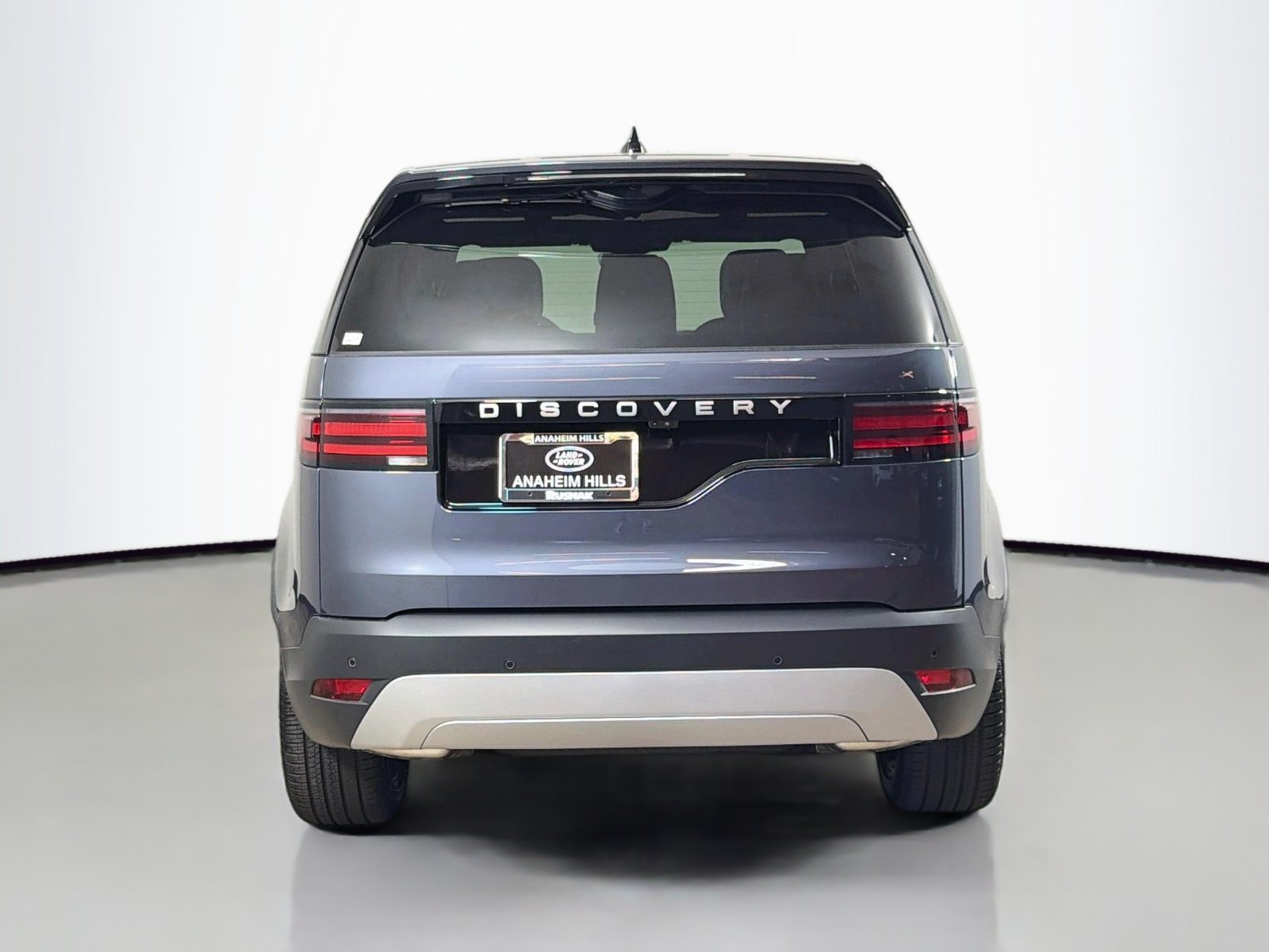 New 2026 Land Rover Discovery S AWD/4WD image 4