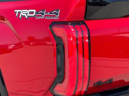 New 2026 Toyota Tundra Limited AWD/4WD image 21