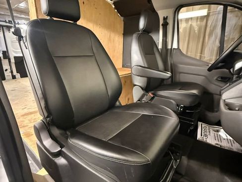 Used 2025 Ford Transit 250 Low Roof w/ Load Area Protection Package RWD image 16