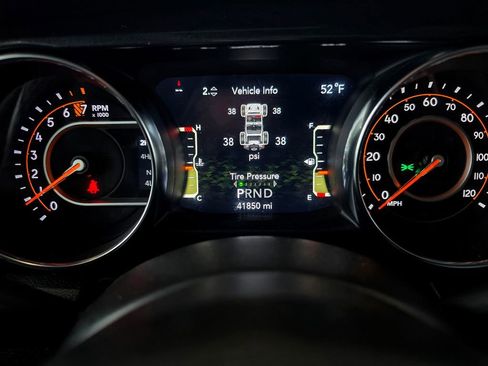 Used 2022 Jeep Wrangler Unlimited Sport AWD/4WD image 29