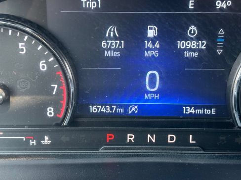 Used 2023 Ford Explorer XLT w/ Equipment Group 202A AWD/4WD image 24