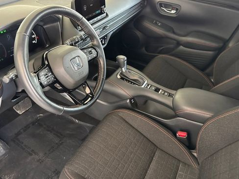 Certified 2025 Honda HR-V Sport image 14