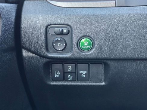 Certified 2023 Honda Ridgeline Sport image 17