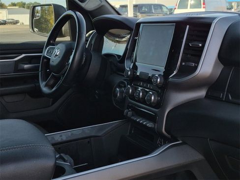 Used 2021 RAM 1500 Lone Star image 11
