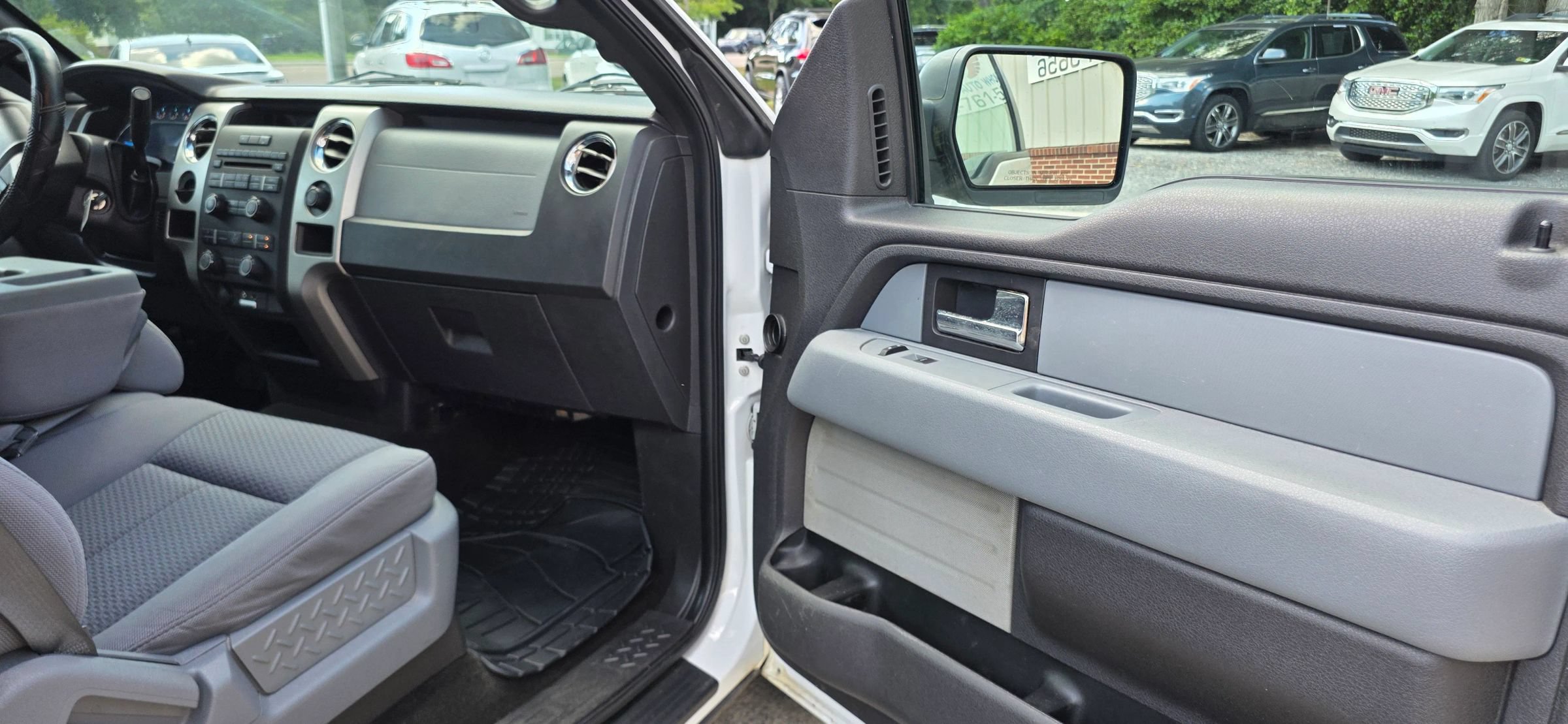 Used 2013 Ford F150 XLT RWD image 14