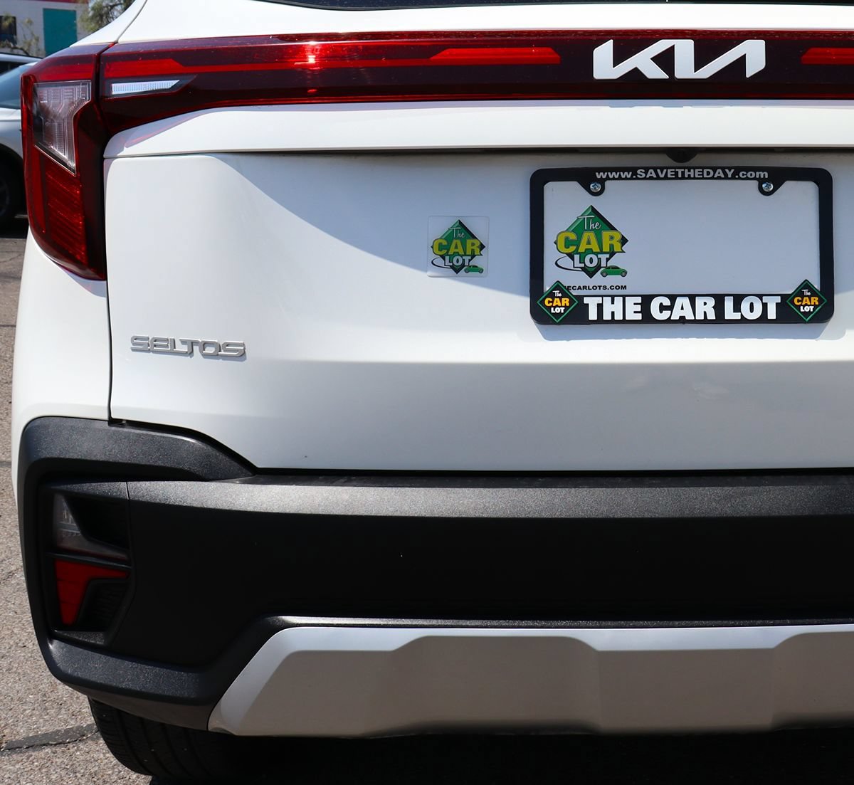 Used 2024 Kia Seltos LX AWD/4WD image 19