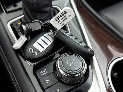 Used 2019 INFINITI Q50 Luxe w/ Essential Package (3.0T Luxe) RWD image 35