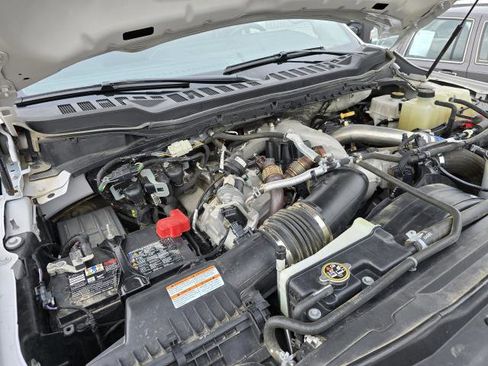 Used 2023 Ford F350 Lariat image 40