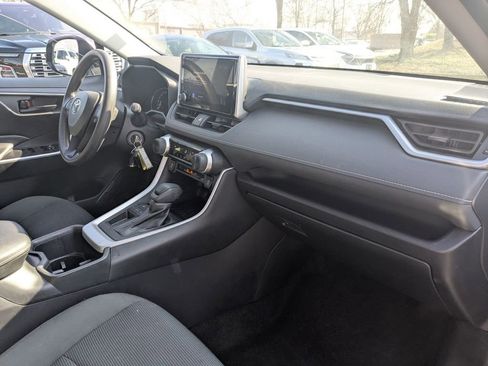 Used 2024 Toyota RAV4 LE image 29