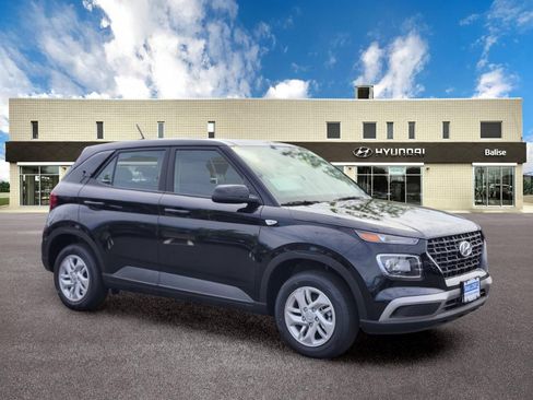 New 2026 Hyundai Venue SE FWD image 1