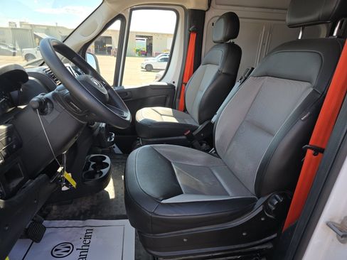 Used 2023 RAM ProMaster 3500 w/ Lane Management Group FWD image 5