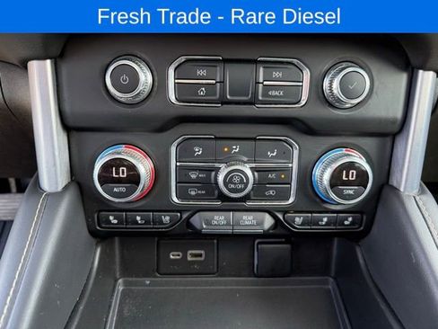 Used 2022 GMC Yukon SLT w/ Max Trailering Package AWD/4WD image 23