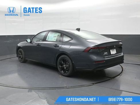 New 2025 Honda Accord SE image 8