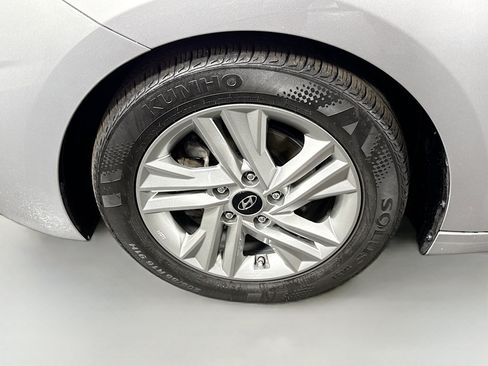 Used 2020 Hyundai Elantra Value Edition w/ Cargo Package (C1) FWD image 38