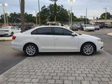 Used 2014 Volkswagen Jetta SE image 3