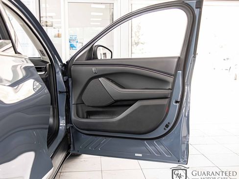 Used 2023 Ford Mustang Mach-E Select image 37