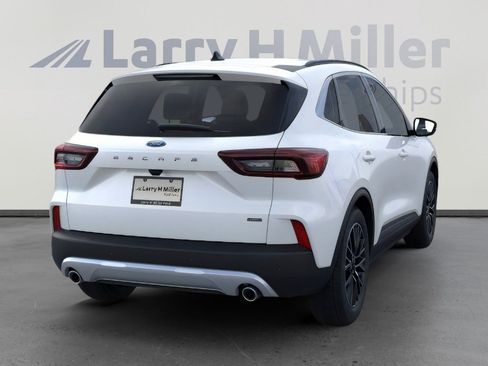 New 2025 Ford Escape PHEV w/ PHEV Premium Package image 8