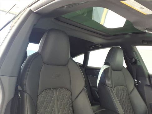 Used 2023 Audi S7 Prestige w/ Prestige Package image 24