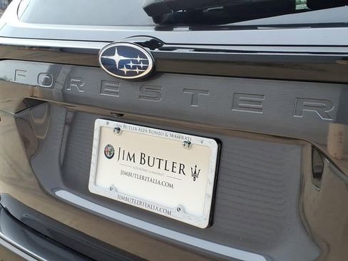 Used 2025 Subaru Forester Limited AWD/4WD image 30