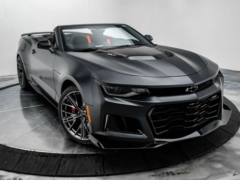 Used 2024 Chevrolet Camaro ZL1 RWD image 34