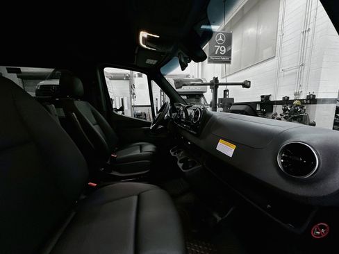 New 2025 Mercedes-Benz Sprinter 3500 image 25