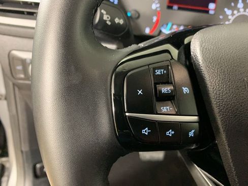 Used 2022 Ford Escape SEL image 19