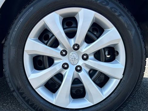 New 2026 Toyota Corolla LE FWD image 27