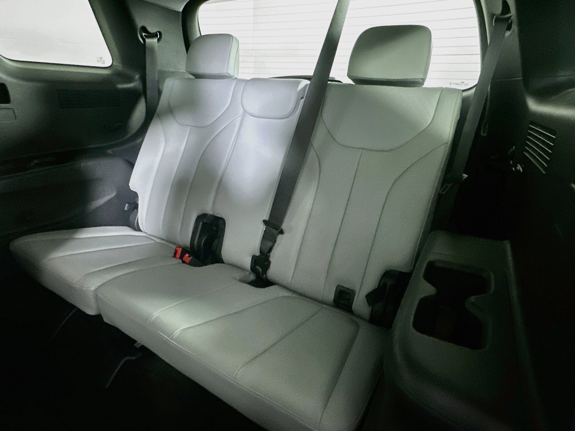 Used 2025 Hyundai Palisade SEL AWD/4WD image 29