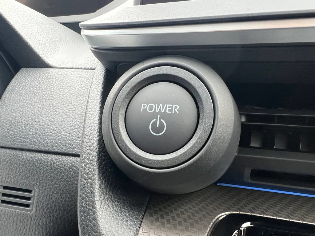 New 2027 Toyota Prius Limited AWD/4WD image 23