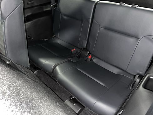 Used 2022 Mitsubishi Outlander SE image 13