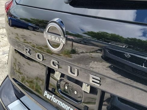 New 2026 Nissan Rogue SV FWD image 10