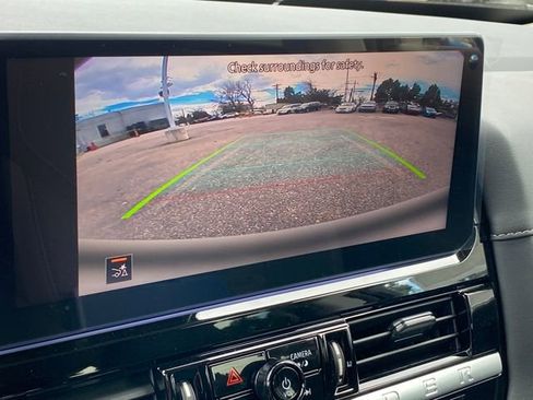 New 2026 Nissan Pathfinder SV image 24