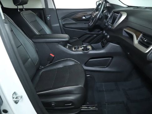 Used 2020 GMC Terrain Denali w/ Denali Premium Package image 38