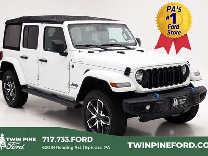 Used 2024 Jeep Wrangler Unlimited w/ Convenience Group