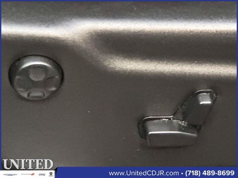 Used 2019 Jeep Grand Cherokee Limited X image 15