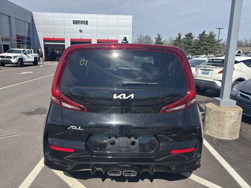 Used 2022 Kia Soul Turbo image 5