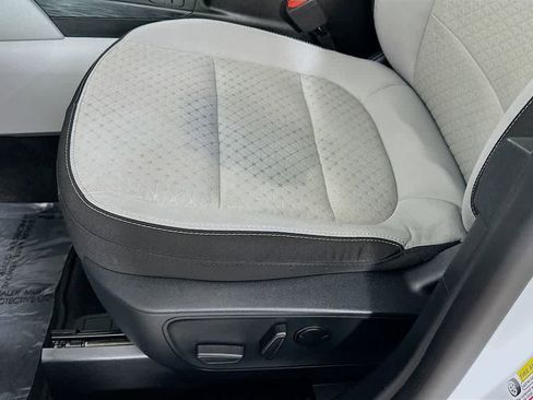 Certified 2024 Ford Escape Active image 30