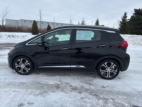 Used 2021 Chevrolet Bolt Premier w/ Infotainment Package image 8