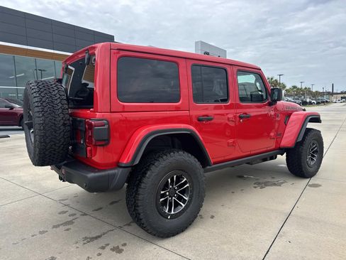 New 2026 Jeep Wrangler Unlimited Rubicon AWD/4WD image 7
