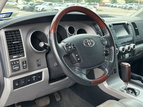 Used 2013 Toyota Sequoia Platinum AWD/4WD image 13