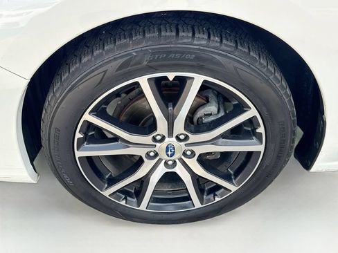 Used 2017 Subaru Impreza 2.0i Limited AWD/4WD image 38