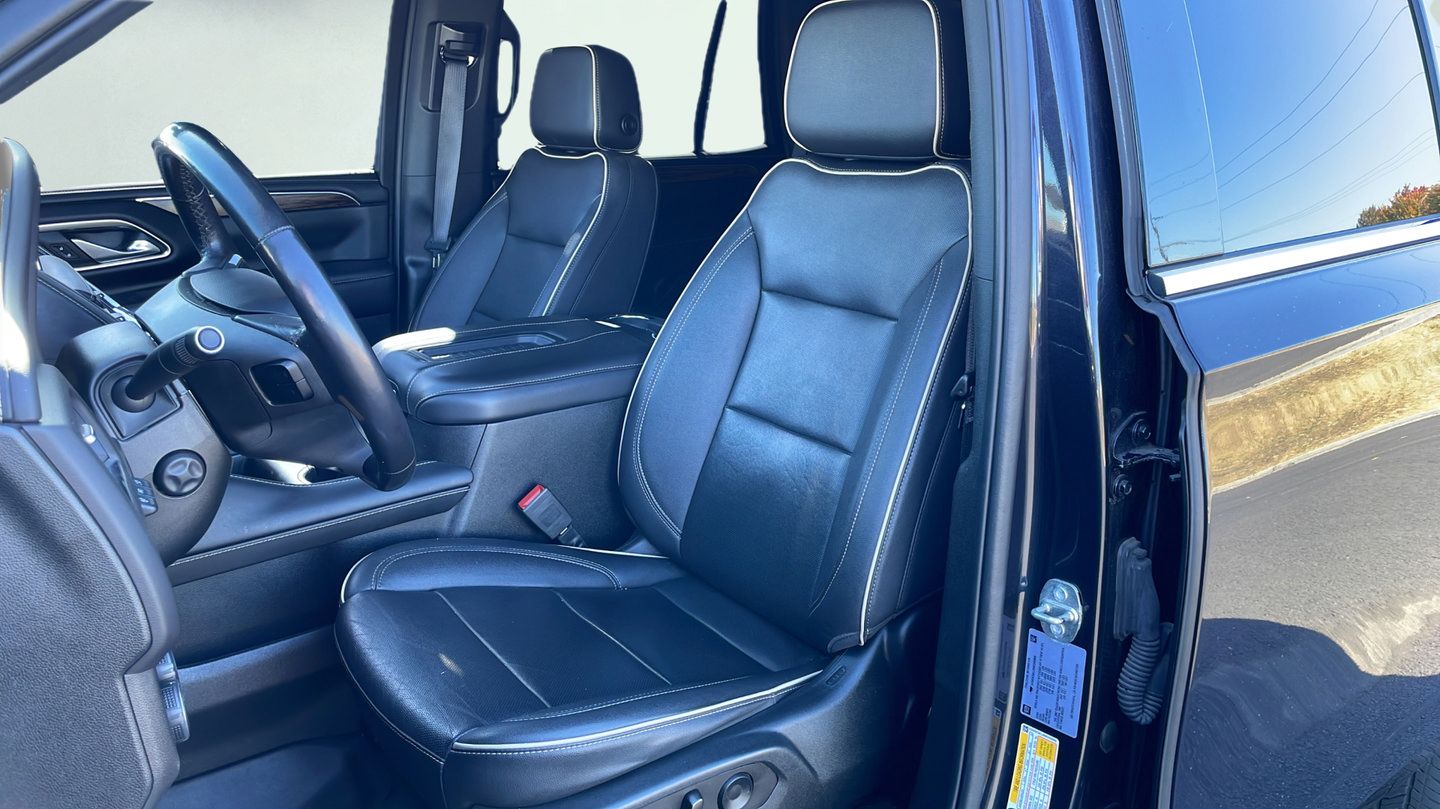 Used 2022 Chevrolet Tahoe Premier AWD/4WD image 9