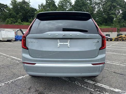 New 2026 Volvo XC90 B6 Ultra w/ Protection Package image 6