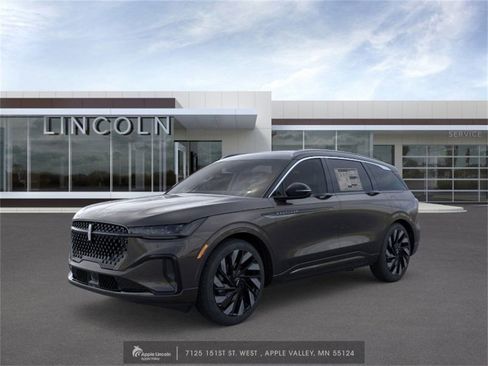 New 2026 Lincoln Nautilus Black Label w/ Jet Appearance Package image 1
